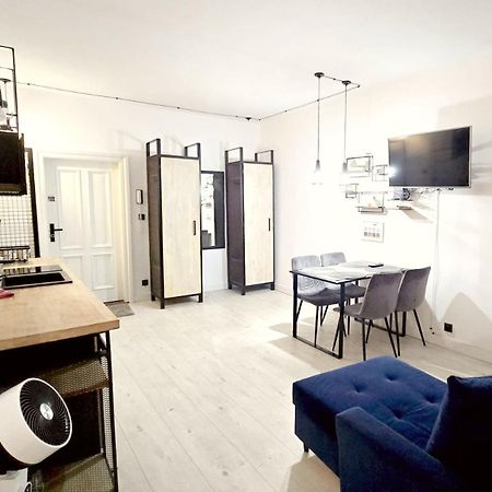 Siodemka By Rentoom Apartment Torun Ngoại thất bức ảnh