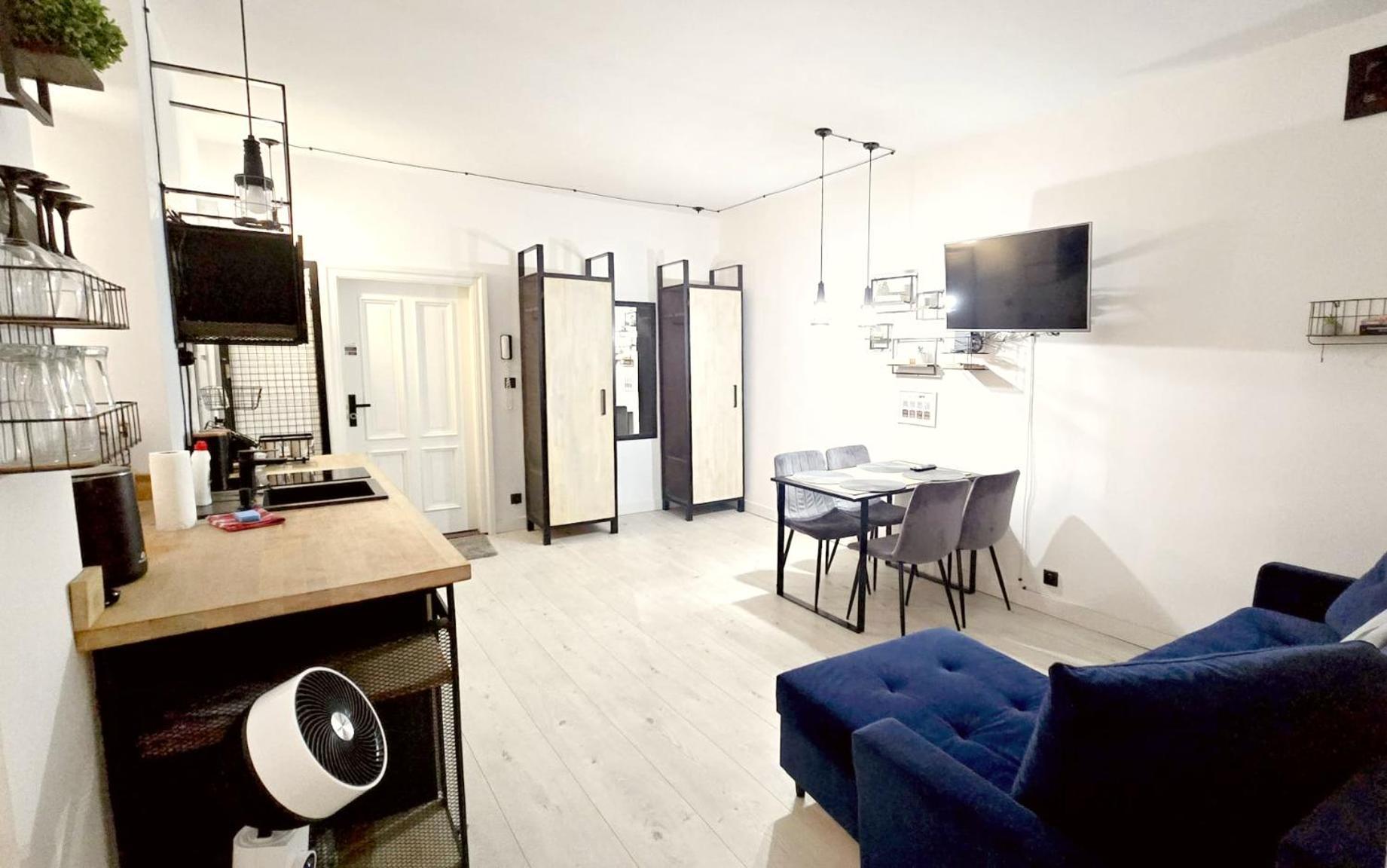 Siodemka By Rentoom Apartment Torun Ngoại thất bức ảnh